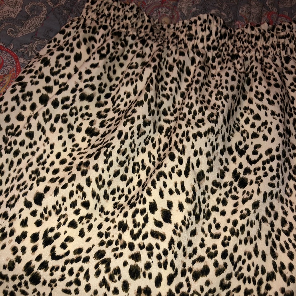 Silky cheetah print mini